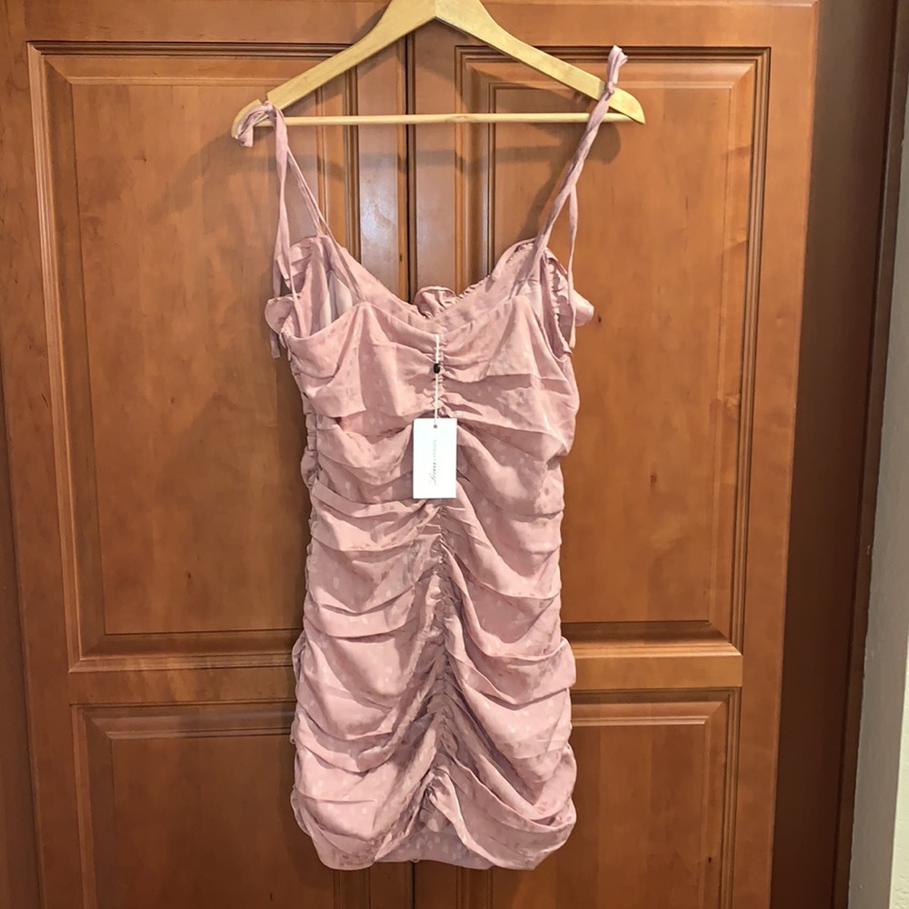 Dress - Picture 4 of 5